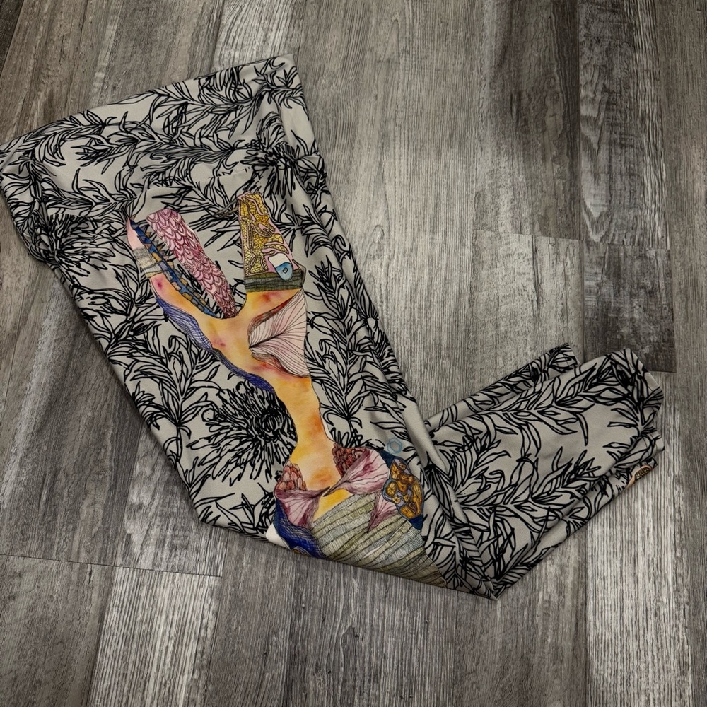 Coalition Snow Tahoe Floral Print Leggings Baselayers Artsy Abstract - Small - Picture 8 of 9